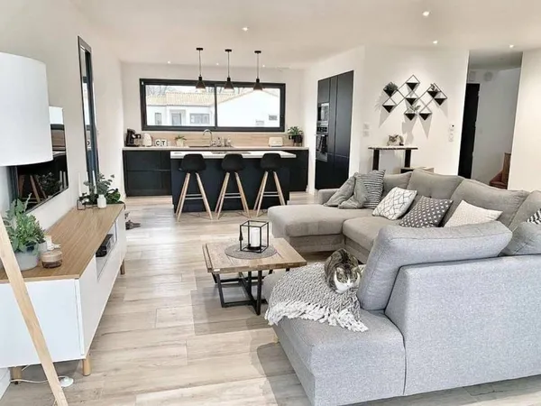 Appartement 5 pièces 95 m²