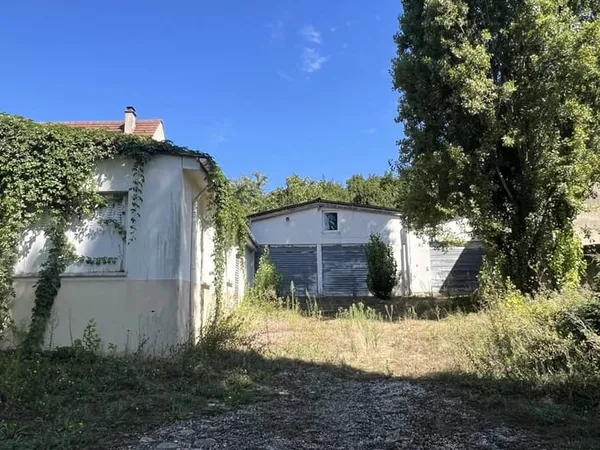 ENTREPOT 5 pièces