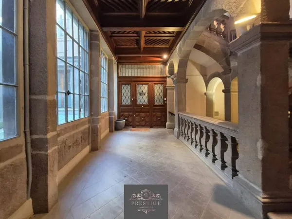 Appartement 6 pièces 193 m²