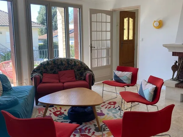Colocation de travail dans une maison