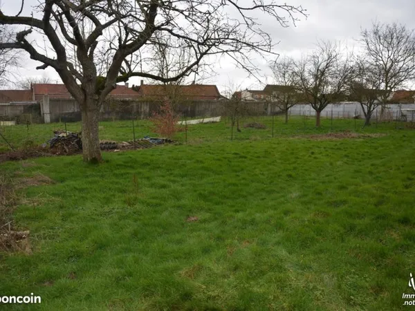 Terrain 1300 m² FERFAY