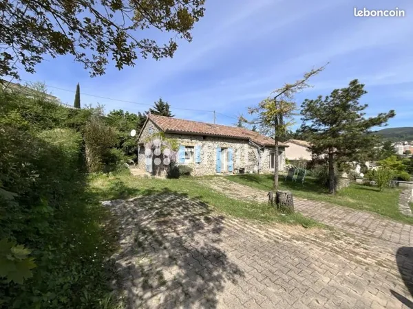 Villa 5 pièces 64 m²