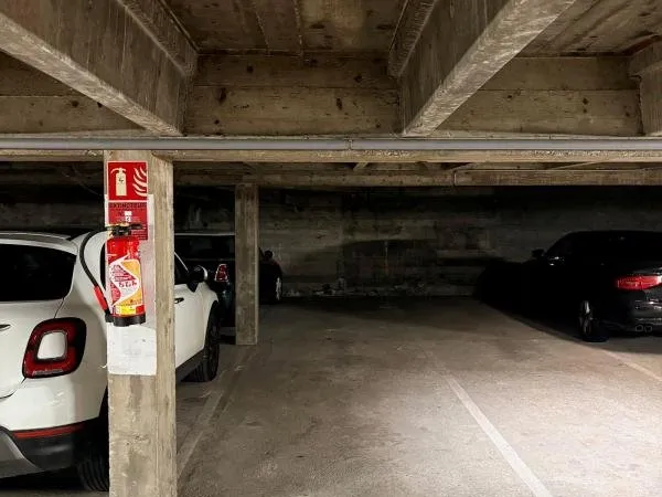 Parking double rue Camille Roy
