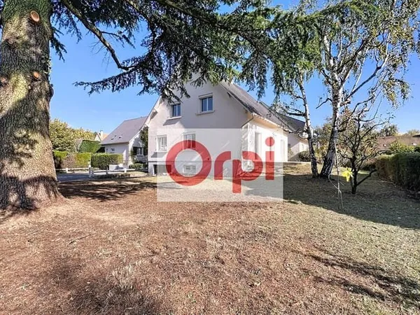 Maison 7 pièces 143 m²
