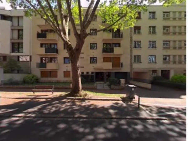 Loue Grand 2 pièces au Vesinet