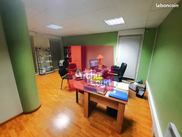 Bureau 110 m²