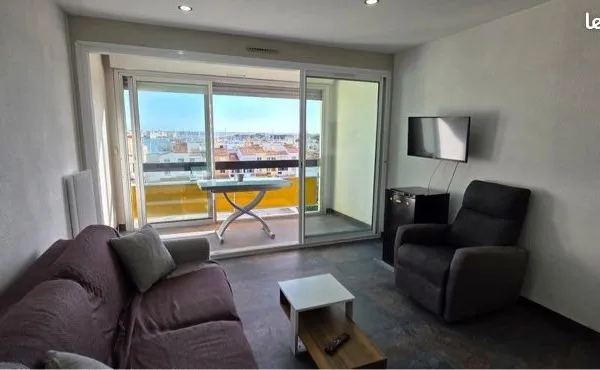 Appt renove vue port et mer