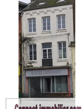 Local commercial + 3 appartements