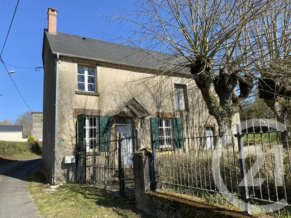 Maison 3 pièces 218 m²