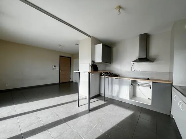 Studio 32.59m² A LOUER Echirolles