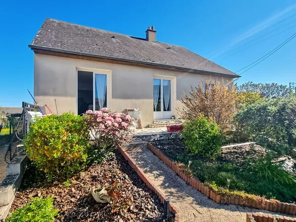 Maison familiale avec sous-sol complet ? Montreuil-Bellay
