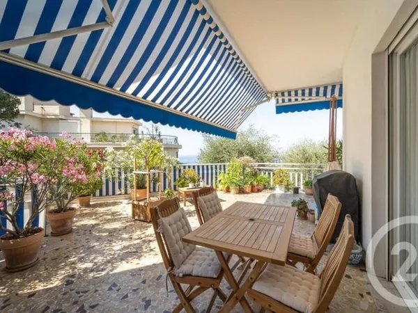 Appartement 3 pièces 81 m²