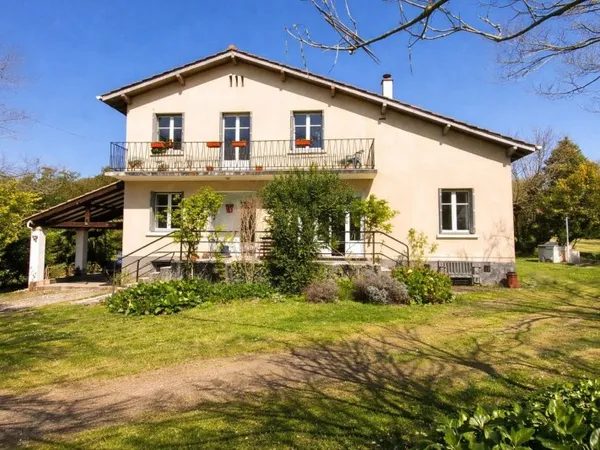 Maison 7 pièces Charme et tranquillité en Gascogne