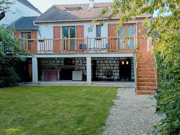 Maison 6 pièces 110 m²