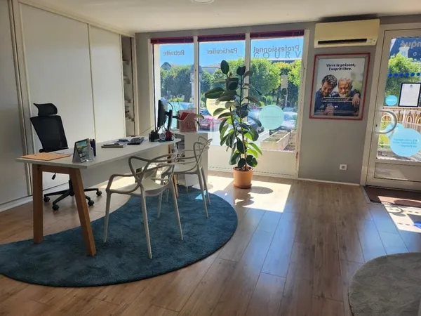 Bien immobilier de rendement Vente Jarnac  151m² 259700€