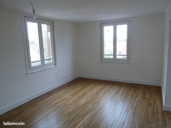 Particulier loue T3 de 72m² avec parking à Lomme