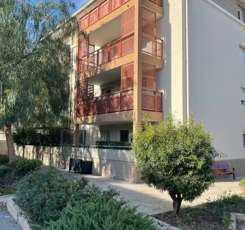 T3 residence coeur de village
