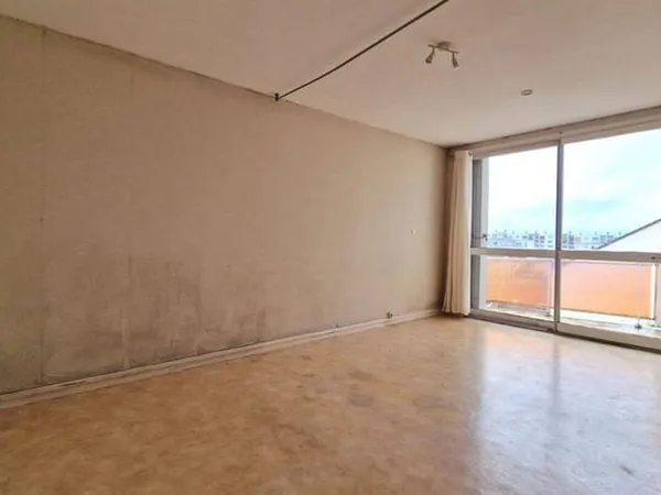 Studio 1 pièce 32 m²