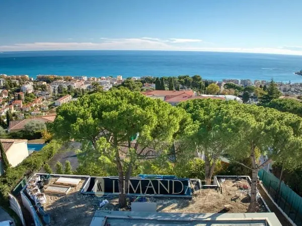 Roquebrune Cap Martin - Villa Neuve Contemporaine Vue Mer Avec Piscine À Débordement, 3 parkings gar