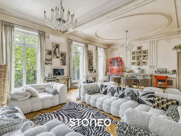 APPARTEMENT DE RECEPTION | 3 CHAMBRES et SDB | BALCON FILANT