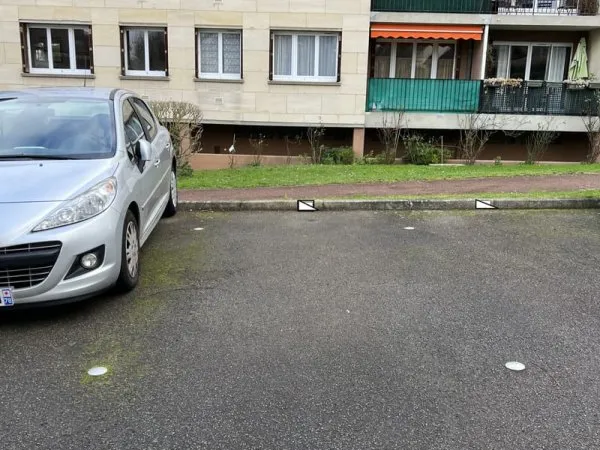 PARKING EXTEIEUR MARLY LE ROI