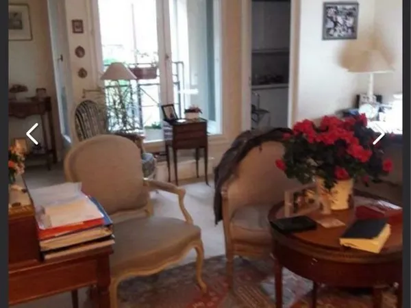 Appartement 3 pièces dans résidence de service