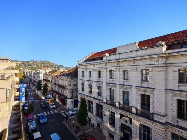 Appartement 3 pièces 84 m²