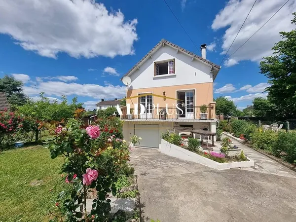 Taverny maison familiale avec sous-sol total & dépendance ? À v