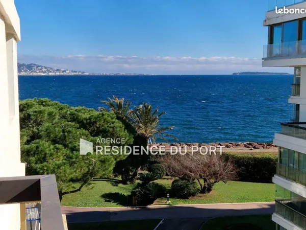Studio 1 pièce 47 m²