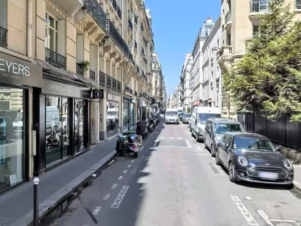 Boutique 2 pièces 50 m²