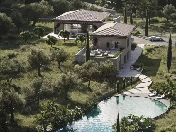Villa 6 pièces 700 m²
