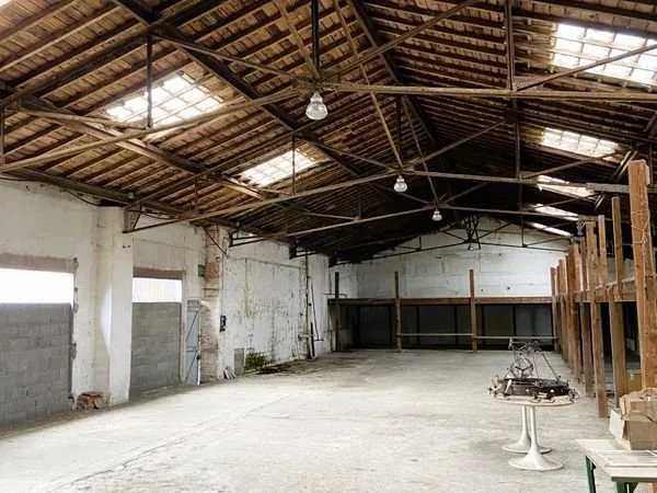 À louer - Local commercial de 400 m² à Thierville