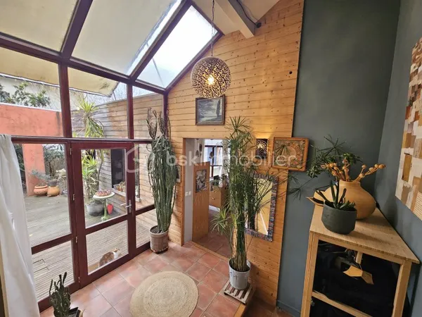 Maison 8 pièces 180 m²