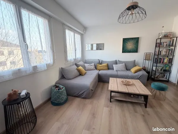 Appartement T4 à Bailly