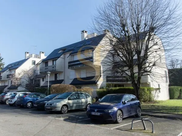 Appartement 6 pièces à Soisy-sur-seine (91450)