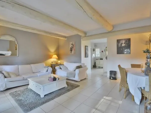 Villa 5 pièces 116 m²