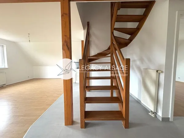 Duplex rénové 4 pièces !