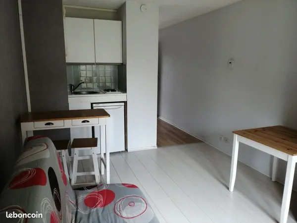 Studio meublé Vandoeuvre Brabois 425
