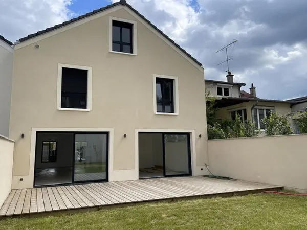 Maison de luxe 7 pièces 170 m²