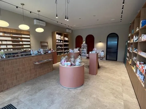 Commerce 72 m²
