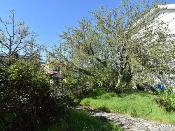 Maison 5 pièces 145 m²