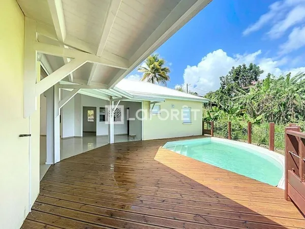 Villa 5 pièces 142 m²