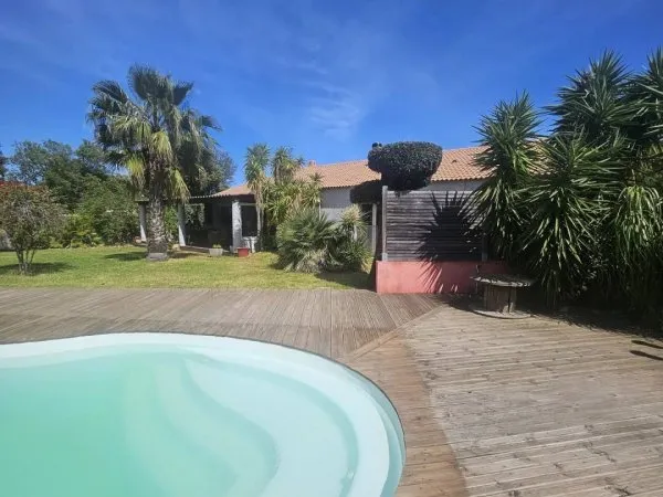 Maison de plain-pied 5 pièces 130 m²