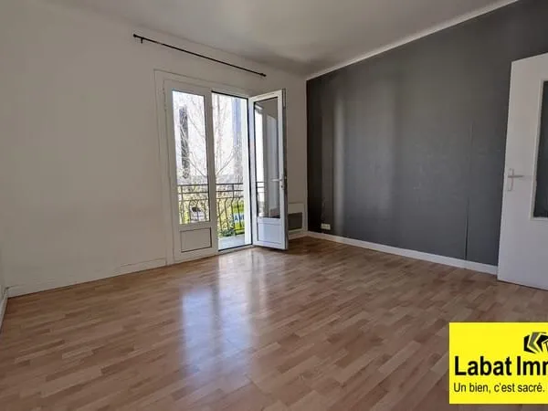 Appartement 3 pièces avec cour