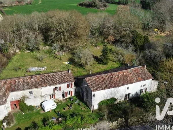 Maison 8 pièces 223 m²