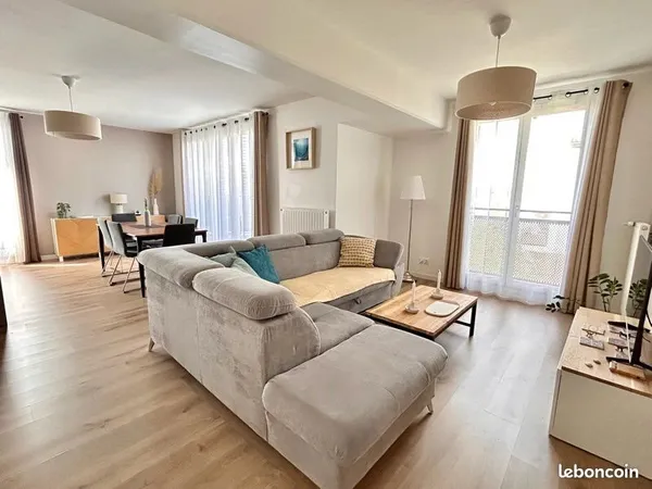 Appartement 3 pièces (ancien 4 pièces) - 76 m² - Séjour 37 m² - 2 parkings