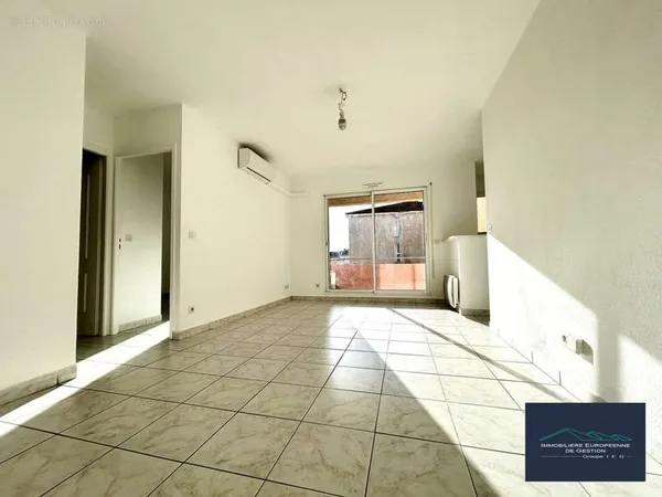 A VENDRE - Appartement T2 44m2 Clos Banet
