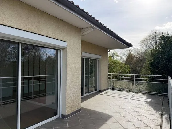 Maison 8 pièces 145 m²