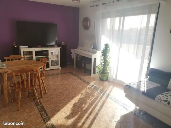Location appartement T2 DE 46 M2+GARAGE