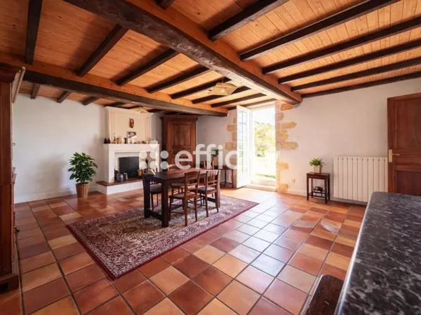 Maison Vente Meschers-sur-Gironde 5p 160m² 299900€